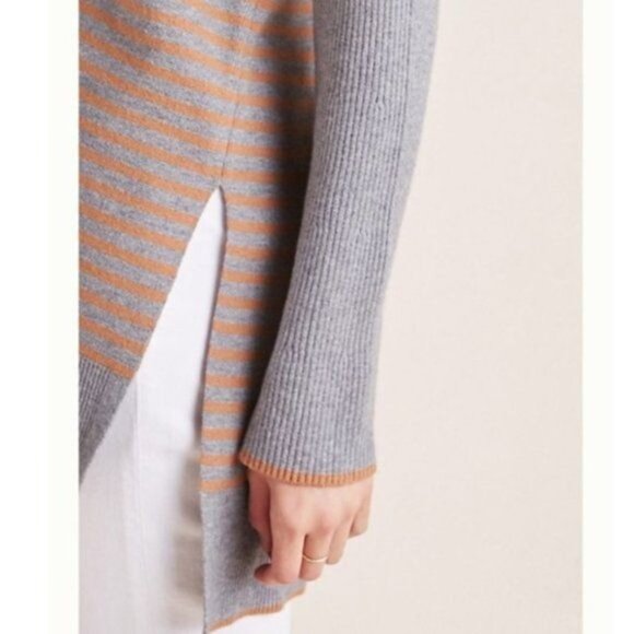 Anthropologie Elise Off Shoulder Tunic Sweater Size XS - Picture 3 of 12